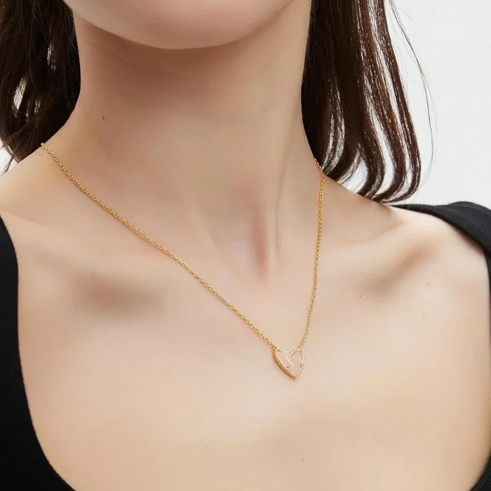 Natural Stone Rosa Peach Heart Teardrop Irregular Necklace for Women Rose Quartz